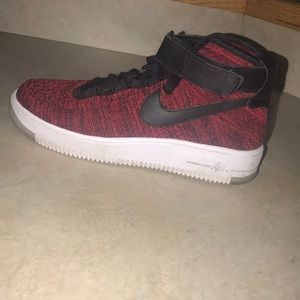 Nike Air Force 1 mid fly knit